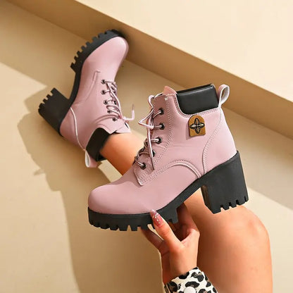 Fashionable Women Boots